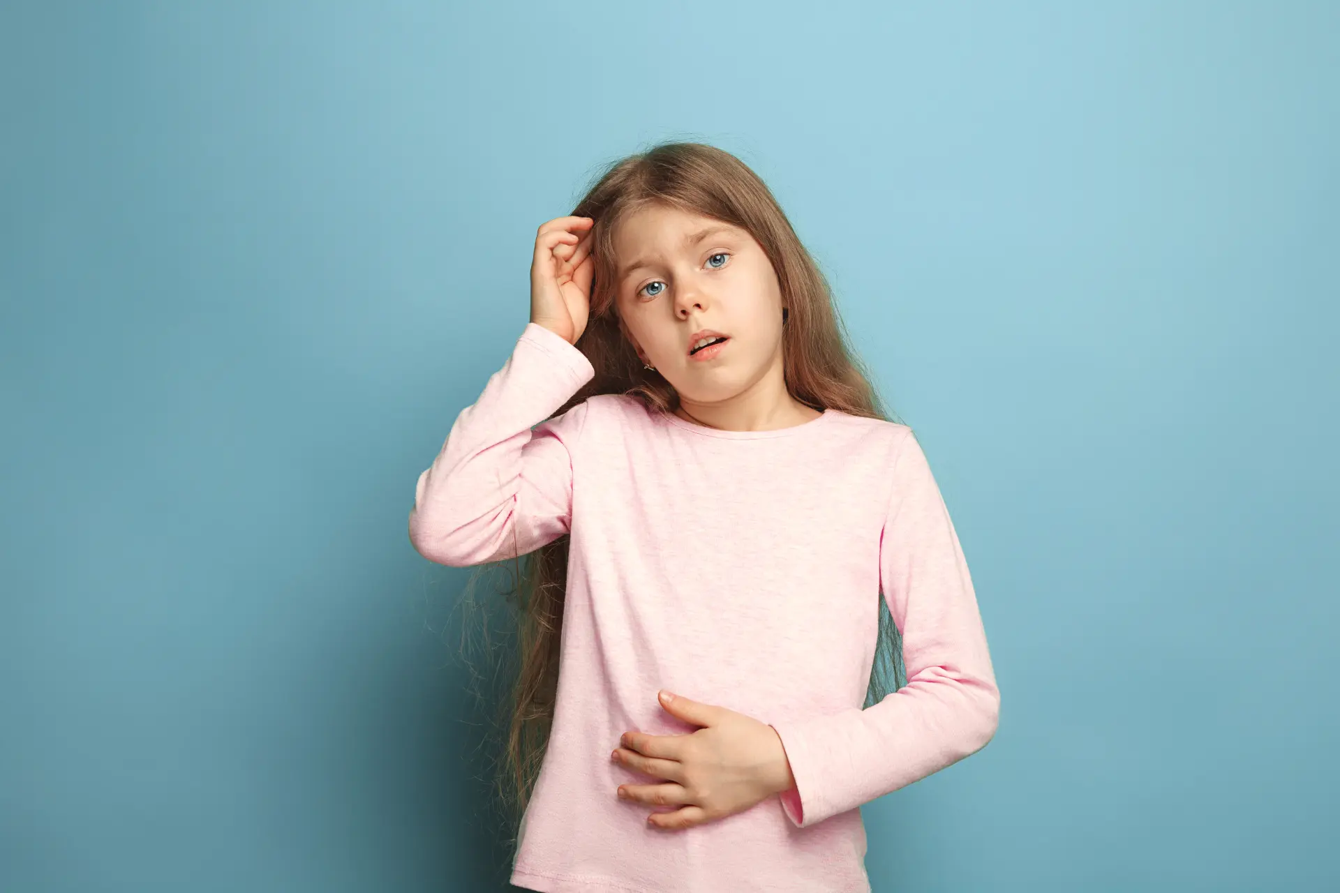 abdominal-pain-teen-girl-blue-facial-expressions-people-emotions-concept